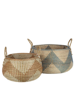 Get organised with this set of seagrass and polymer baskets. Separate out the toys to make it easier for your kids to find what they are looking for. They are handy for store anywhere in the home and perfect for kid's bedrooms and play spaces. The baskets feature a zig zag design, one in blue and one in tan.