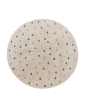 Inspired by the Berber style rugs in Morocco this off-white washable round rug comes with cheeky dots all over. Made from 100% high quality cotton yarn, this rug is a great option for kids and allergy sufferers. You can create a beautiful home with a rug that brings warmth and style that is easy to clean and maintain. 