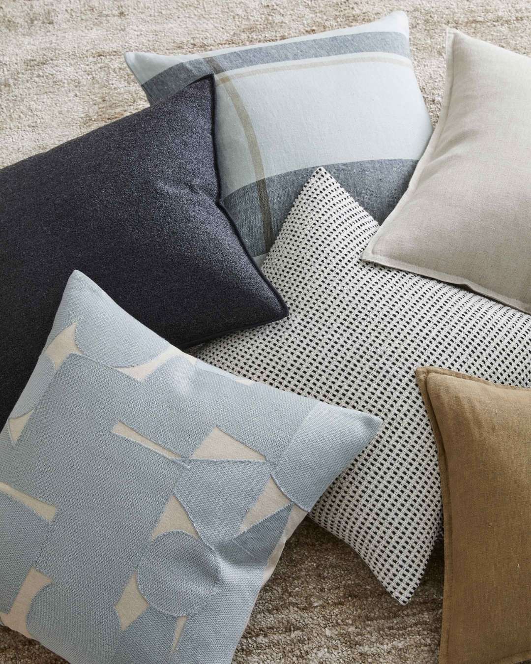 ABEL GEOMETRIC CUSHION