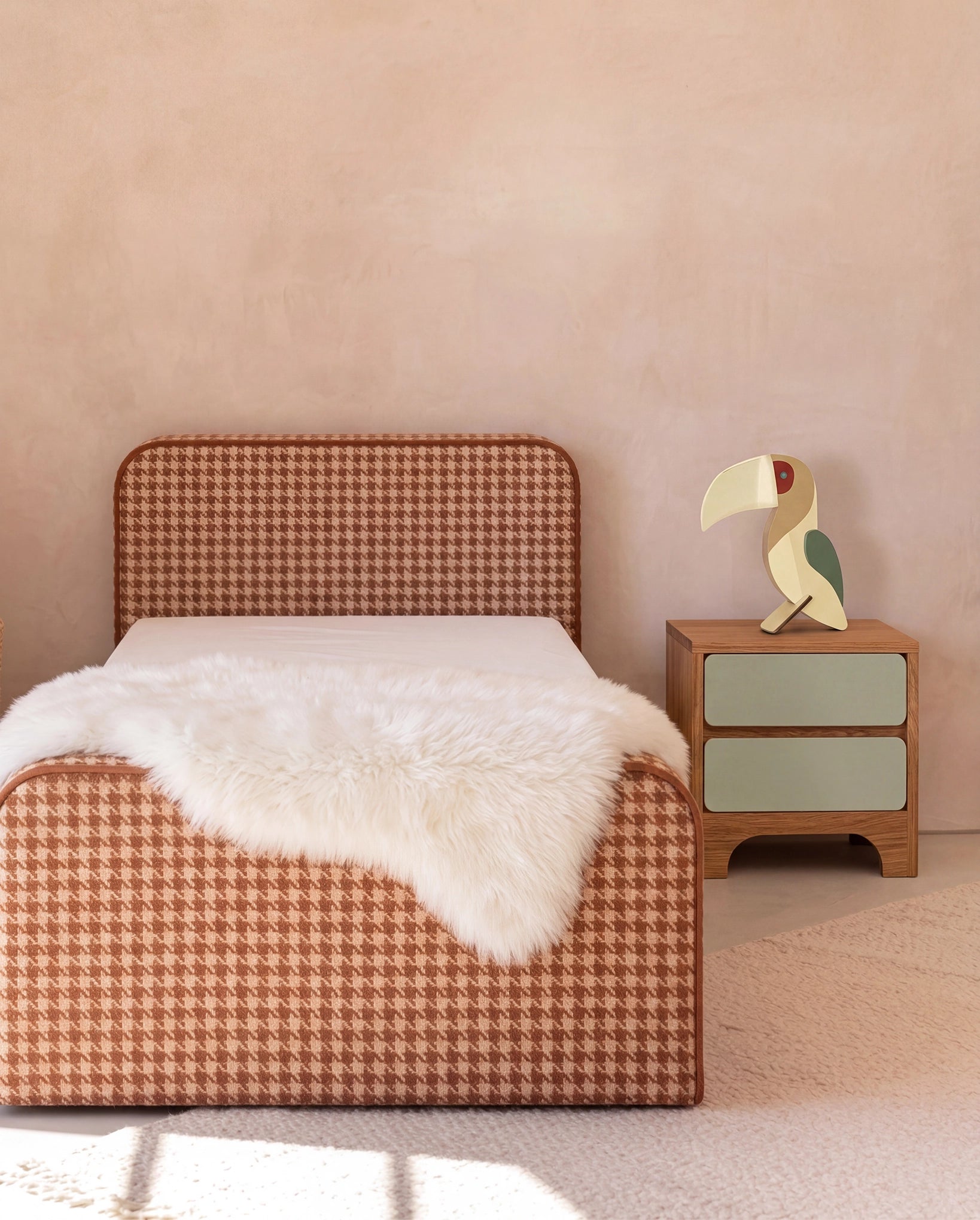 ARCHER UPHOLSTERED BED