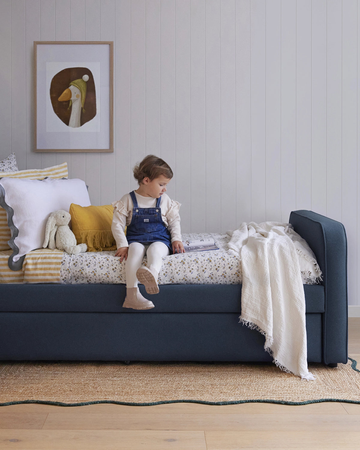 ARCHER UPHOLSTERED TRUNDLE