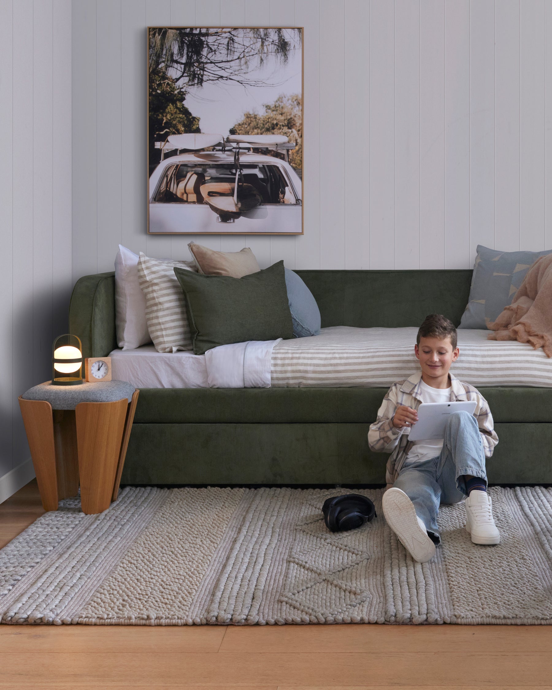 ARCHER DAYBED UPHOLSTERED TRUNDLE