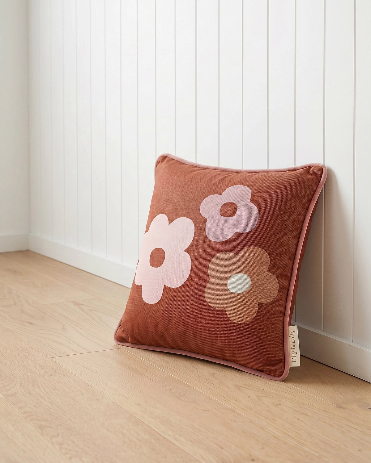 DAISY POSIE CUSHION