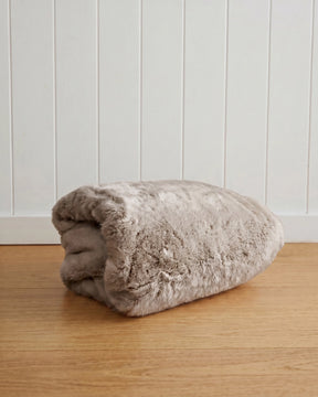 HARE THROW