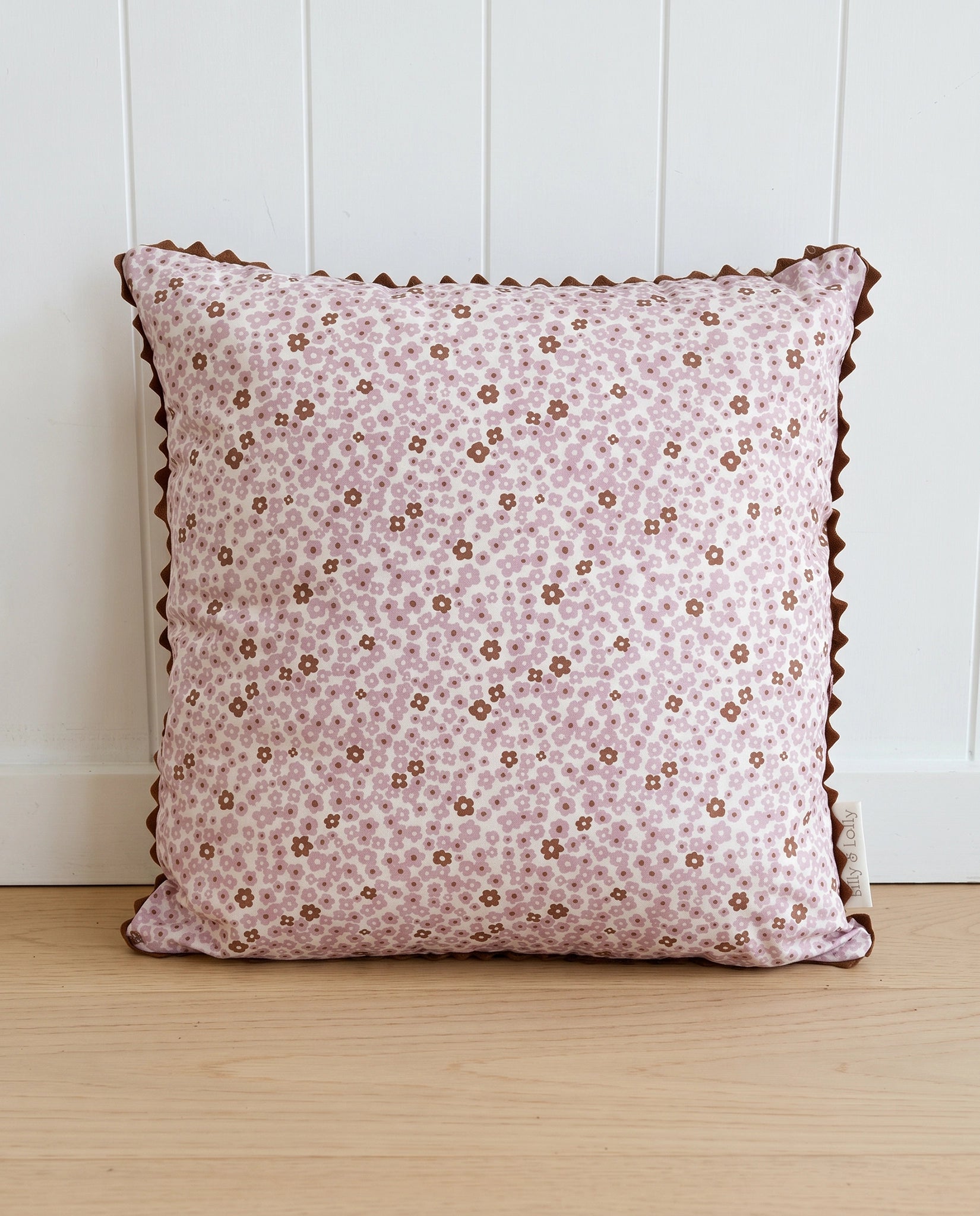 DAISY MEADOW CUSHION