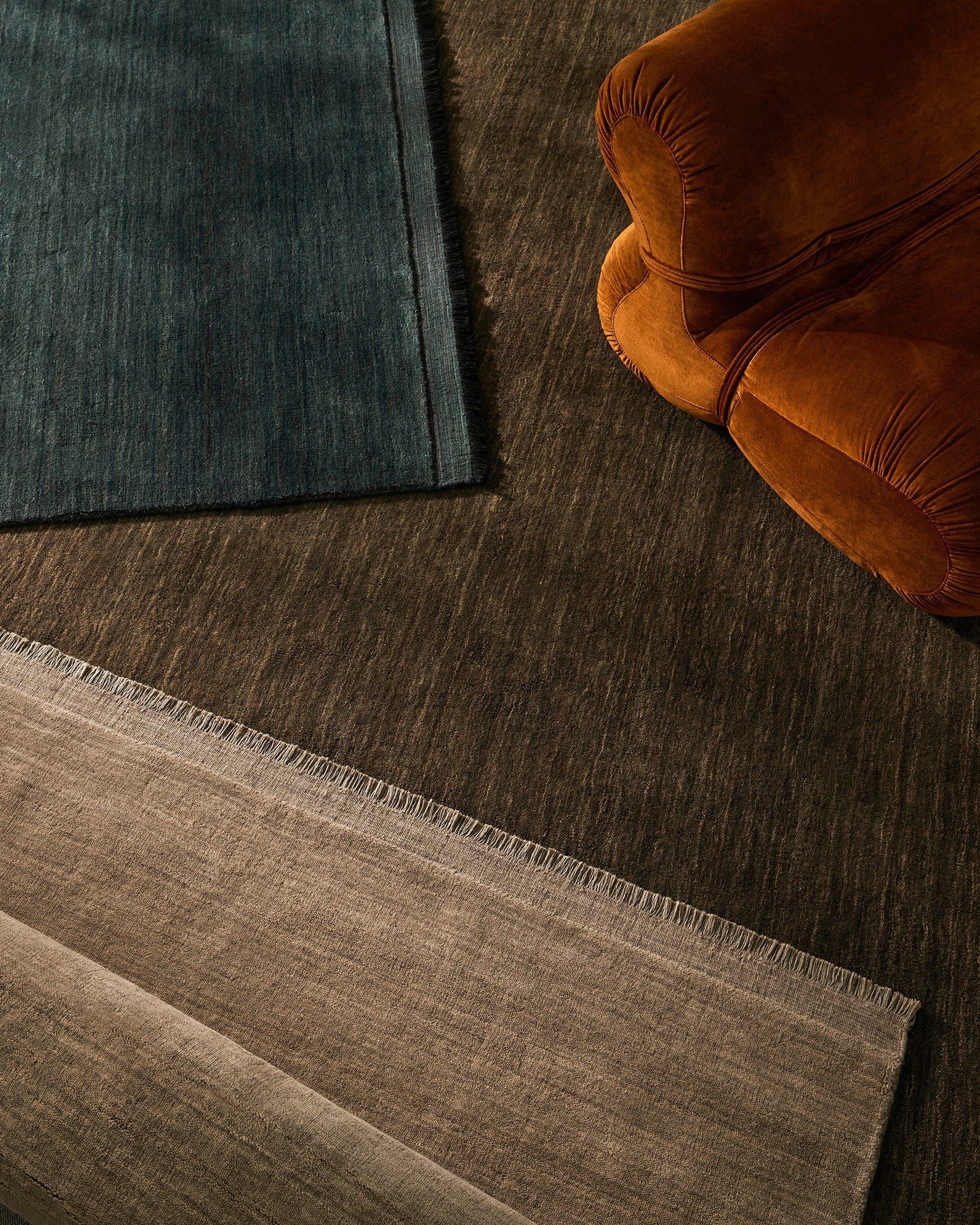 SILVIO FLOOR RUG