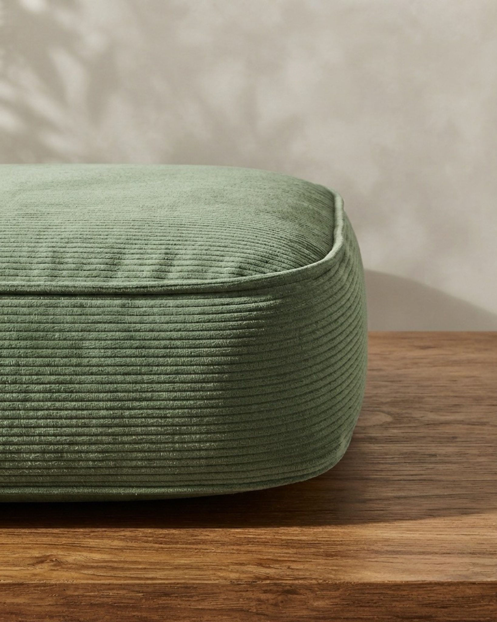 ARCHER UPHOLSTERED DAYBED