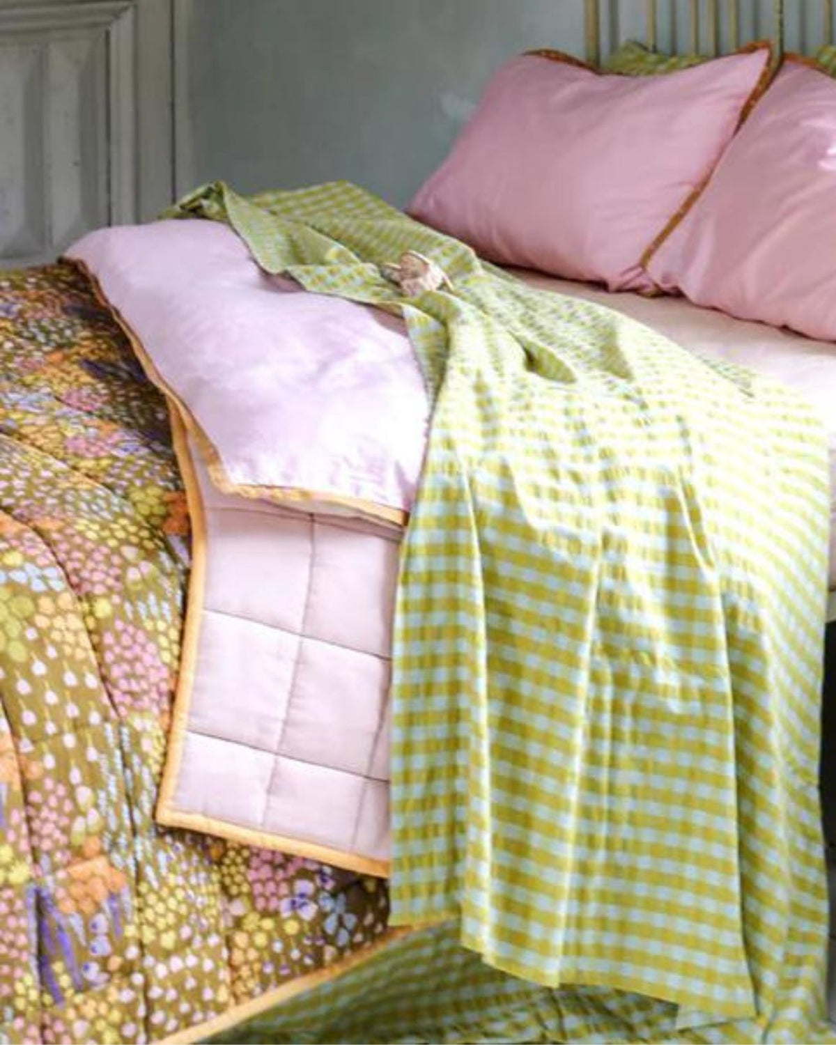MEADOW QUILTED THROW