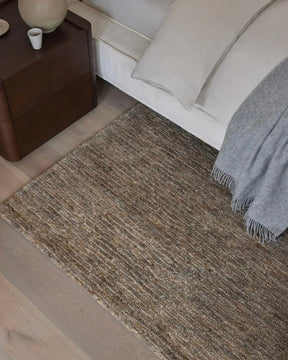 NEVIS WOOLLEN THROW