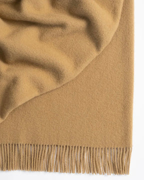 NEVIS WOOLLEN THROW