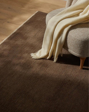 NEVIS WOOLLEN THROW