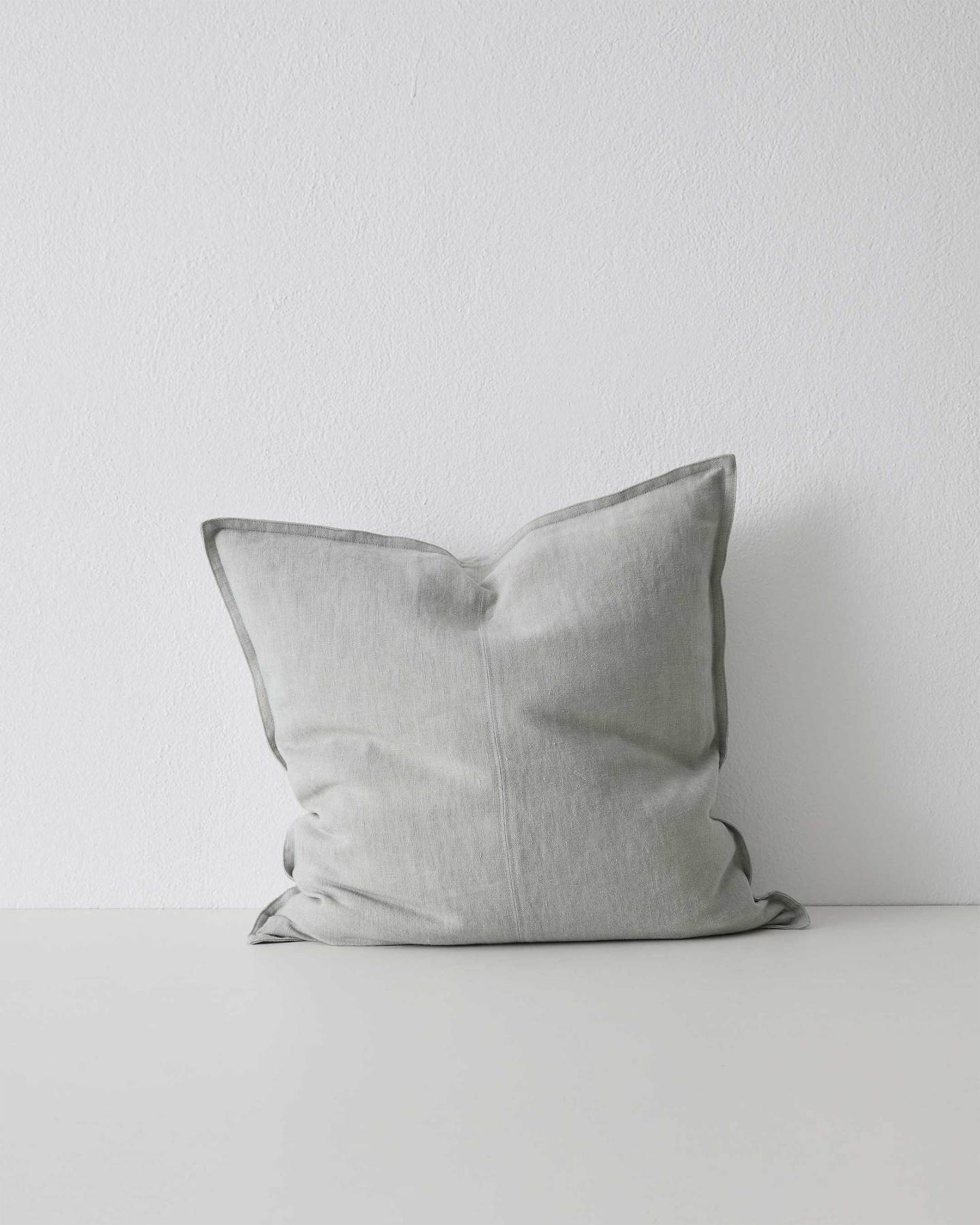 COMO LINEN CUSHION SQUARE