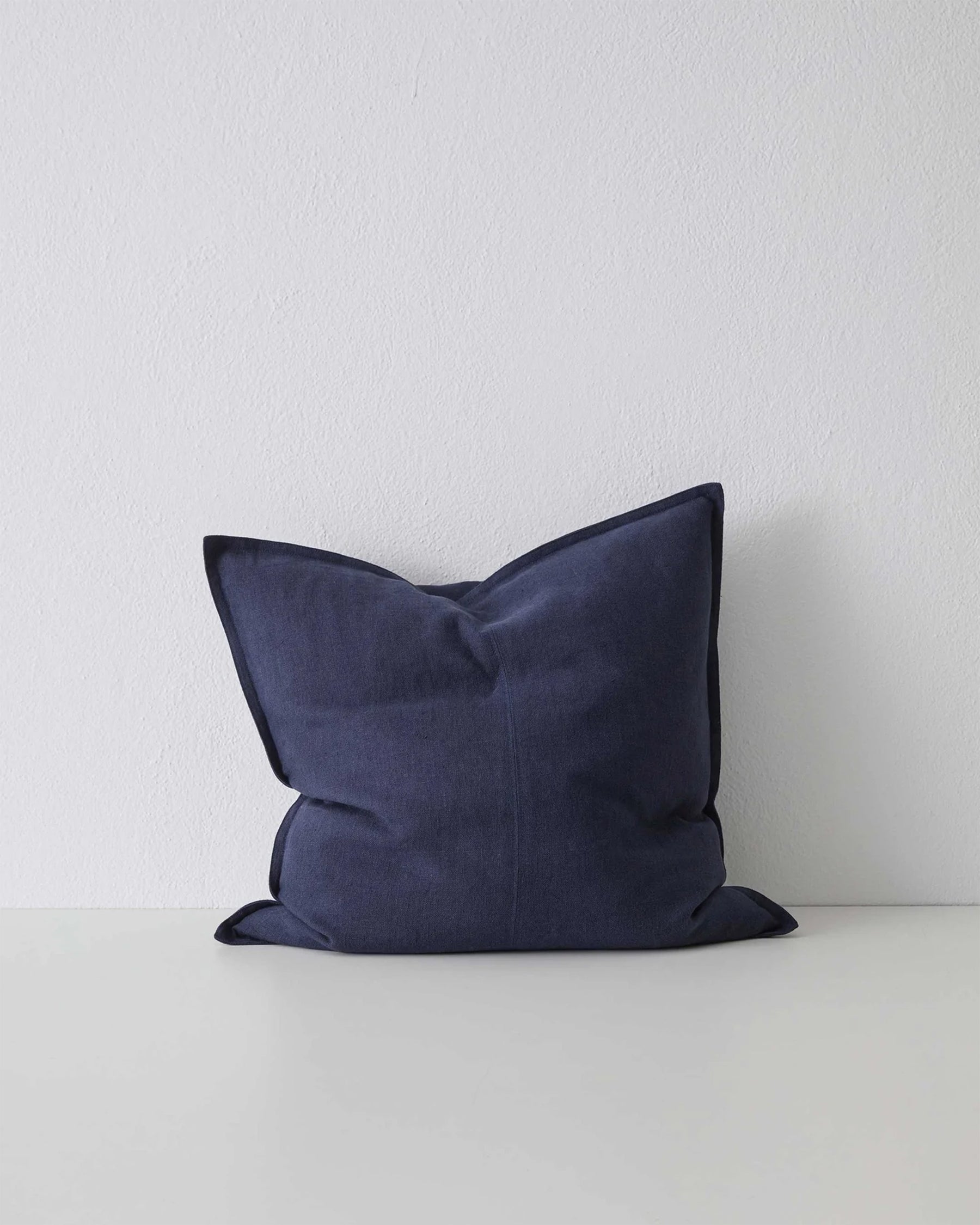 COMO LINEN CUSHION SQUARE