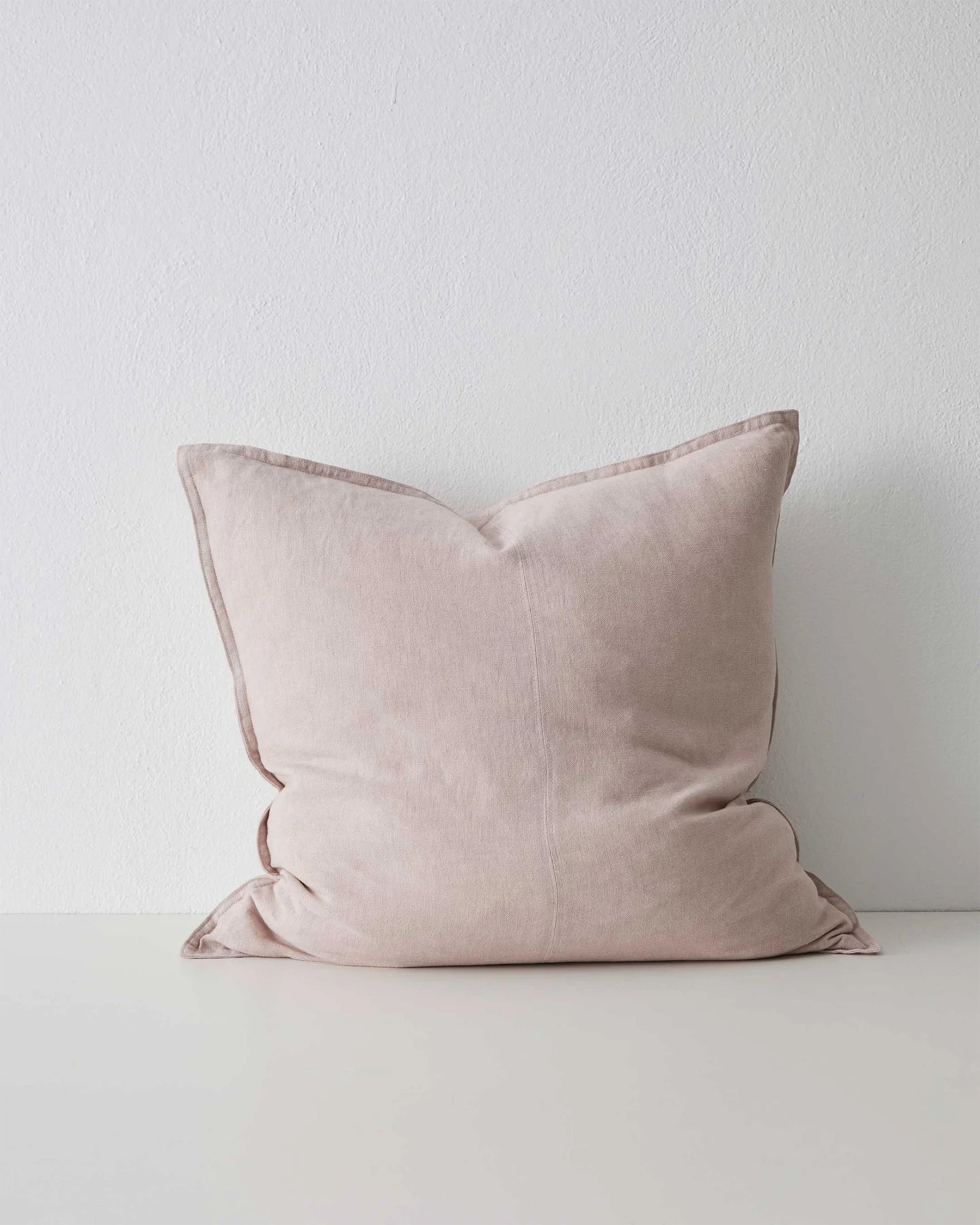 COMO LINEN CUSHION SQUARE