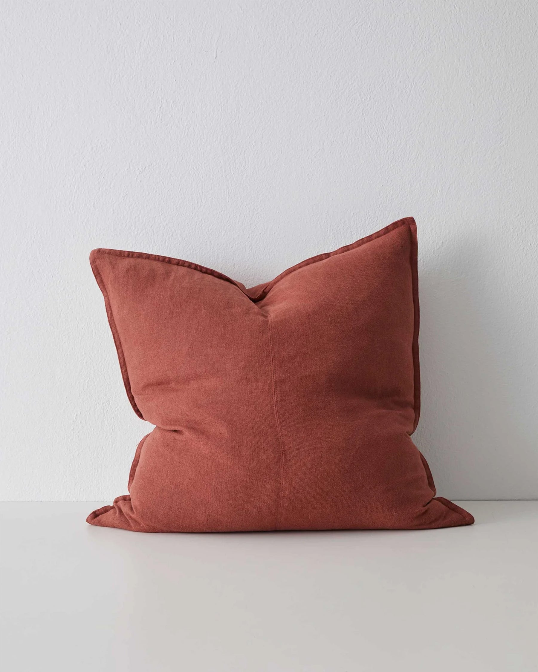 COMO LINEN CUSHION SQUARE