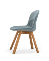 LUNAR NATURAL OAK LEG CHAIR