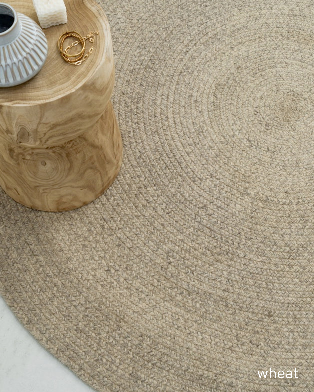 ROUND BRAIDED RUG